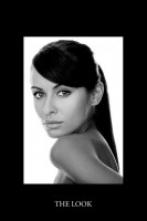 /album/portraits/looka-jpg/