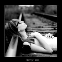 /album/portraits/rest-jpg/